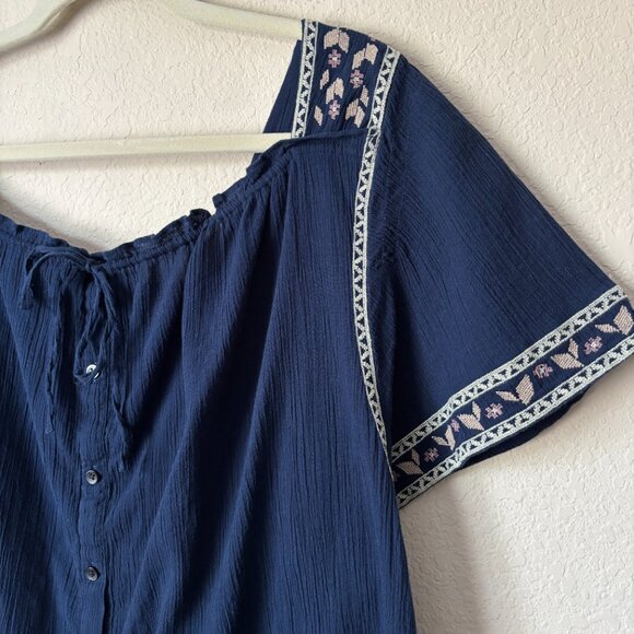 Madewell 1X Plus Boho Embroidered Square-Neck Top - Picture 13 of 16